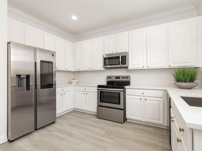 2502 N Dixie Highway, Lake Worth Beach, FL 33460