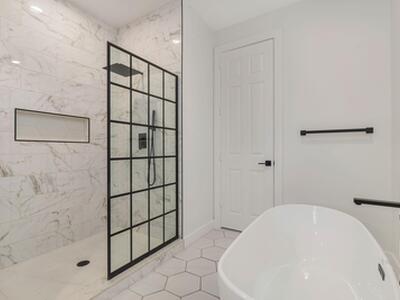 2502 N Dixie Highway, Lake Worth Beach, FL 33460