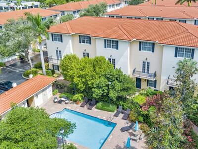 2502 N Dixie Highway, Lake Worth Beach, FL 33460