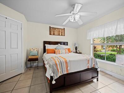 4887 Via Palm Lake, West Palm Beach, FL 33417