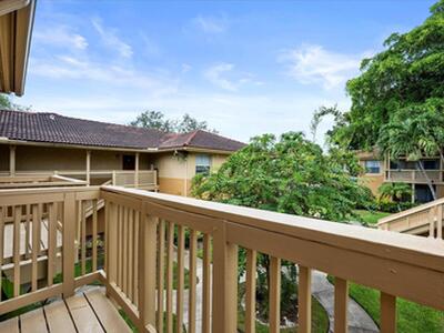 4887 Via Palm Lake, West Palm Beach, FL 33417