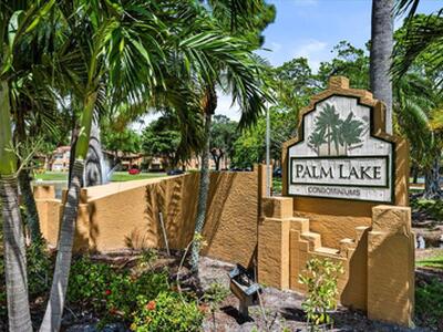 4887 Via Palm Lake, West Palm Beach, FL 33417