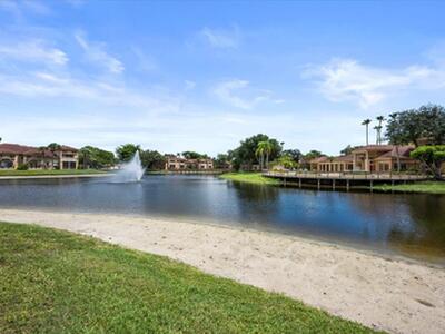 4887 Via Palm Lake, West Palm Beach, FL 33417