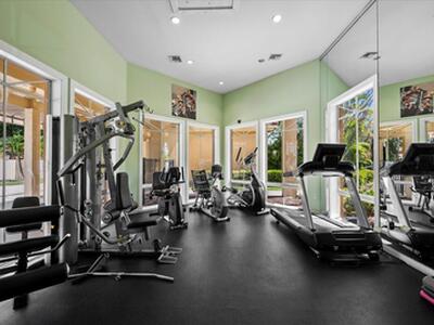 4887 Via Palm Lake, West Palm Beach, FL 33417