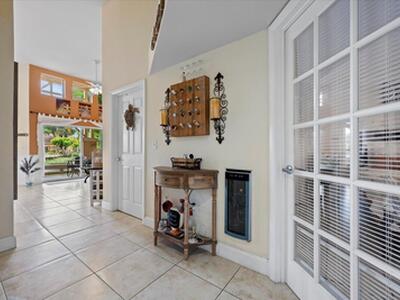 4887 Via Palm Lake, West Palm Beach, FL 33417