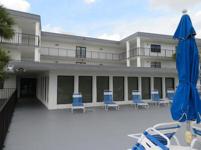 9233 SW 8th Street, Boca Raton, FL 33428