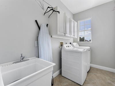 10133 Cobblestone Creek Drive, Boynton Beach, FL 33472