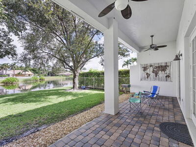 10133 Cobblestone Creek Drive, Boynton Beach, FL 33472