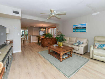 353 S Us Highway 1, Jupiter, FL 33477