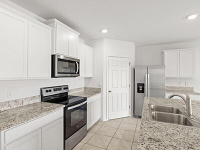 2053 Farmhouse Road SE, Palm Bay, FL 32909