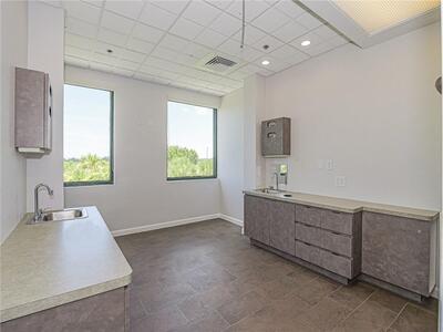 3755 7th Terrace, Vero Beach, FL 32960