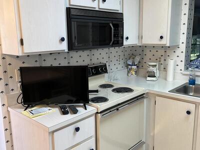 7281 Amberly Lane, Delray Beach, FL 33446