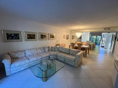 7281 Amberly Lane, Delray Beach, FL 33446