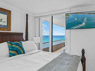 5540 N Ocean Drive, Singer Island, FL 33404