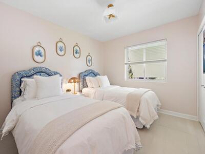 330 Macy Street, West Palm Beach, FL 33405