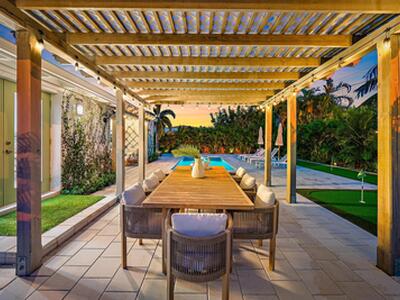 330 Macy Street, West Palm Beach, FL 33405