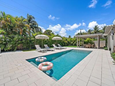 330 Macy Street, West Palm Beach, FL 33405