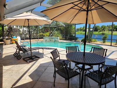 3250 Lakeview Boulevard