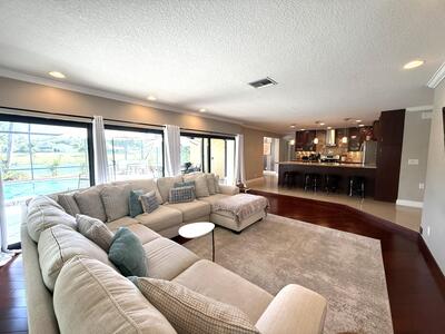 3250 Lakeview Boulevard, Delray Beach, FL 33445