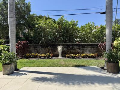 206 Russlyn Drive, West Palm Beach, FL 33405