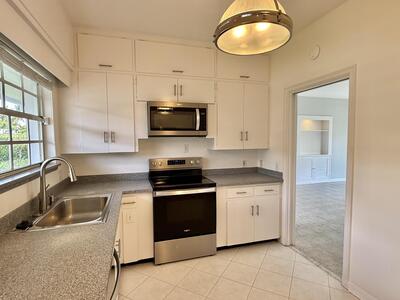 206 Russlyn Drive, West Palm Beach, FL 33405