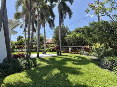 206 Russlyn Drive, West Palm Beach, FL 33405