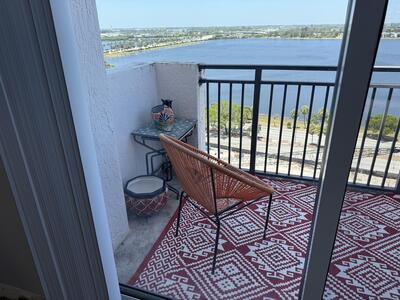 616 Clearwater Park Lp1 Road, West Palm Beach, FL 33401