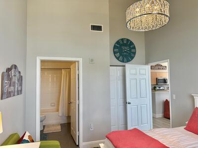 616 Clearwater Park Lp1 Road, West Palm Beach, FL 33401