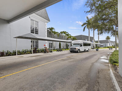 117 Waterford E, Delray Beach, FL 33446