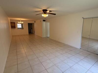 2925 SW 22nd Avenue, Delray Beach, FL 33445