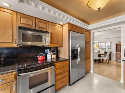 1900 Consulate Place, West Palm Beach, FL 33401