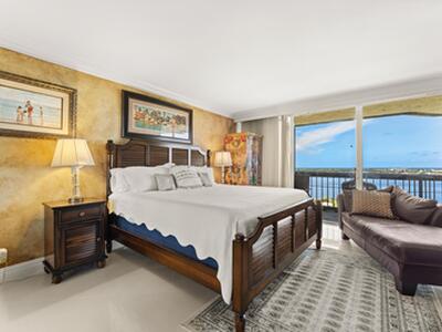 1900 Consulate Place, West Palm Beach, FL 33401