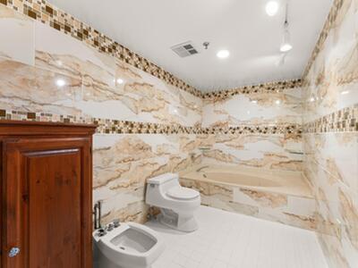 1900 Consulate Place, West Palm Beach, FL 33401