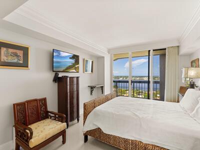 1900 Consulate Place, West Palm Beach, FL 33401