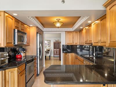 1900 Consulate Place, West Palm Beach, FL 33401