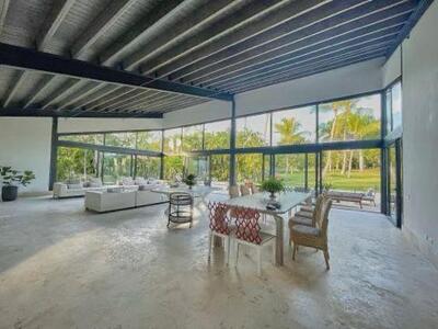 15 18, Casa de Campo, DR 22000