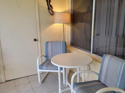 320 Knotty Pine Circle, Greenacres, FL 33463