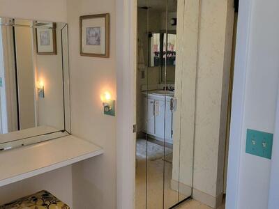 320 Knotty Pine Circle, Greenacres, FL 33463