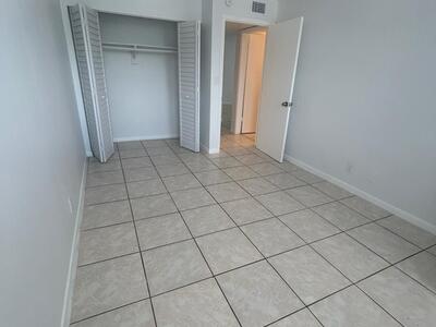 2000 N Congress Avenue, West Palm Beach, FL 33401