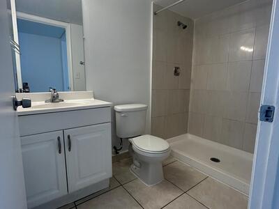 2000 N Congress Avenue, West Palm Beach, FL 33401