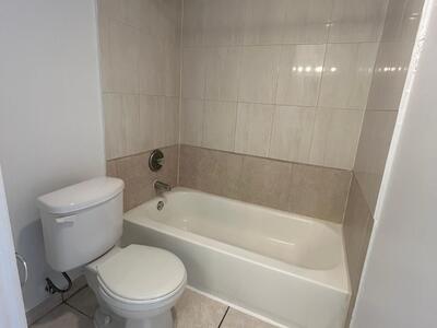 2000 N Congress Avenue, West Palm Beach, FL 33401