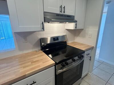 2000 N Congress Avenue, West Palm Beach, FL 33401