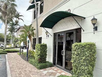 4520 Donald Ross Road, Palm Beach Gardens, FL 33418