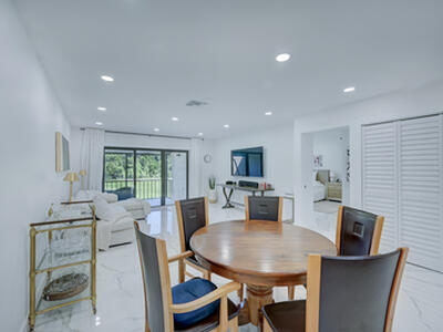 8545 Casa Del Lago, Boca Raton, FL 33433