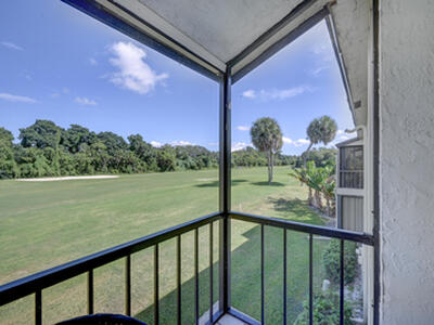 8545 Casa Del Lago, Boca Raton, FL 33433