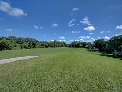 8545 Casa Del Lago, Boca Raton, FL 33433