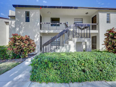 8545 Casa Del Lago, Boca Raton, FL 33433