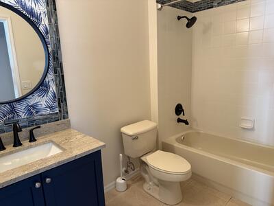 560 SW Indian Key Drive S, Port Saint Lucie, FL 34986