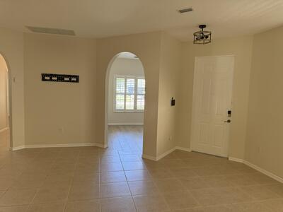 560 SW Indian Key Drive S, Port Saint Lucie, FL 34986