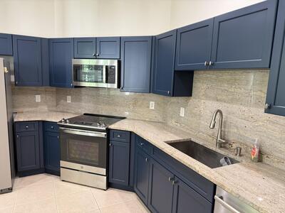 560 SW Indian Key Drive S, Port Saint Lucie, FL 34986